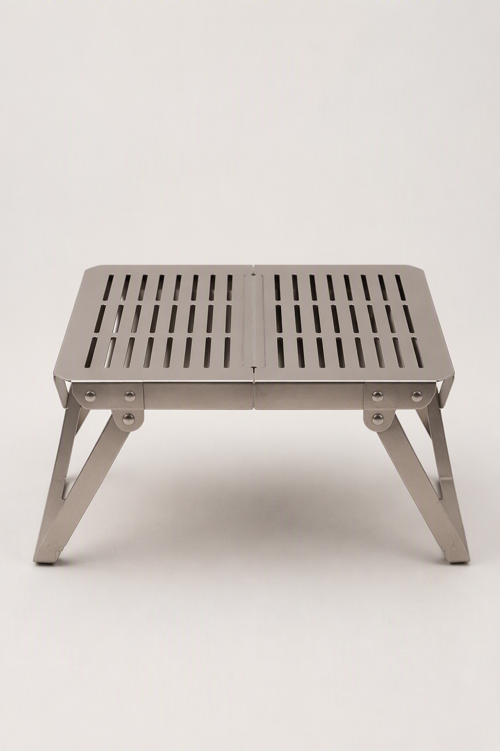 Portable Titanium Grill